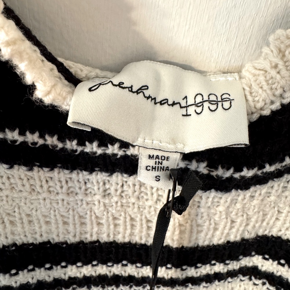Black and White Knit Stripe Dress - Picture 3 of 7